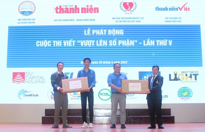 Phát động Cuộc thi viết “Vượt lên số phận” lần thứ V