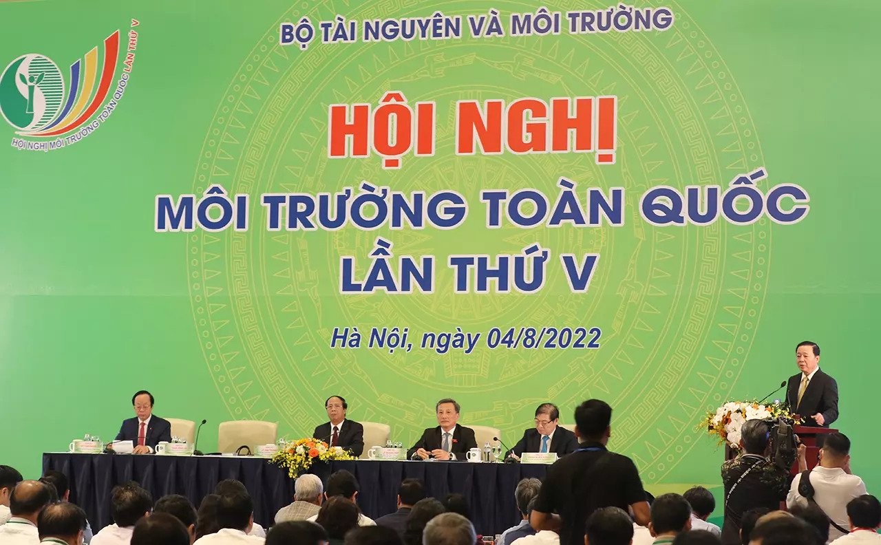 Bộ TN&MT nhắc lại thông điệp "không đánh đổi môi trường lấy tăng trưởng kinh tế" Bộ TN&MT nhắc lại thông điệp "không đánh đổi môi trường lấy tăng trưởng kinh tế"