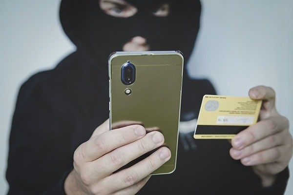 Tin ngân hàng ngày 16/8: Cảnh giác với các cuộc gọi mạo danh nhân viên ngân hàng Tin ngân hàng ngày 16/8: Cảnh giác với các cuộc gọi mạo danh nhân viên ngân hàng