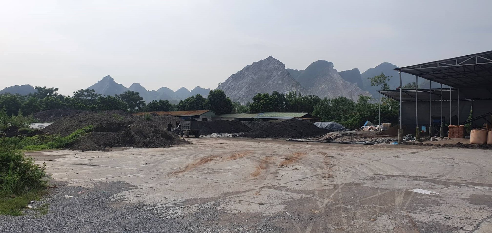 Ứng Hòa - Hà Nội: Người dân kêu cứu vì doanh nghiệp sản xuất gây ô nhiễm môi trường