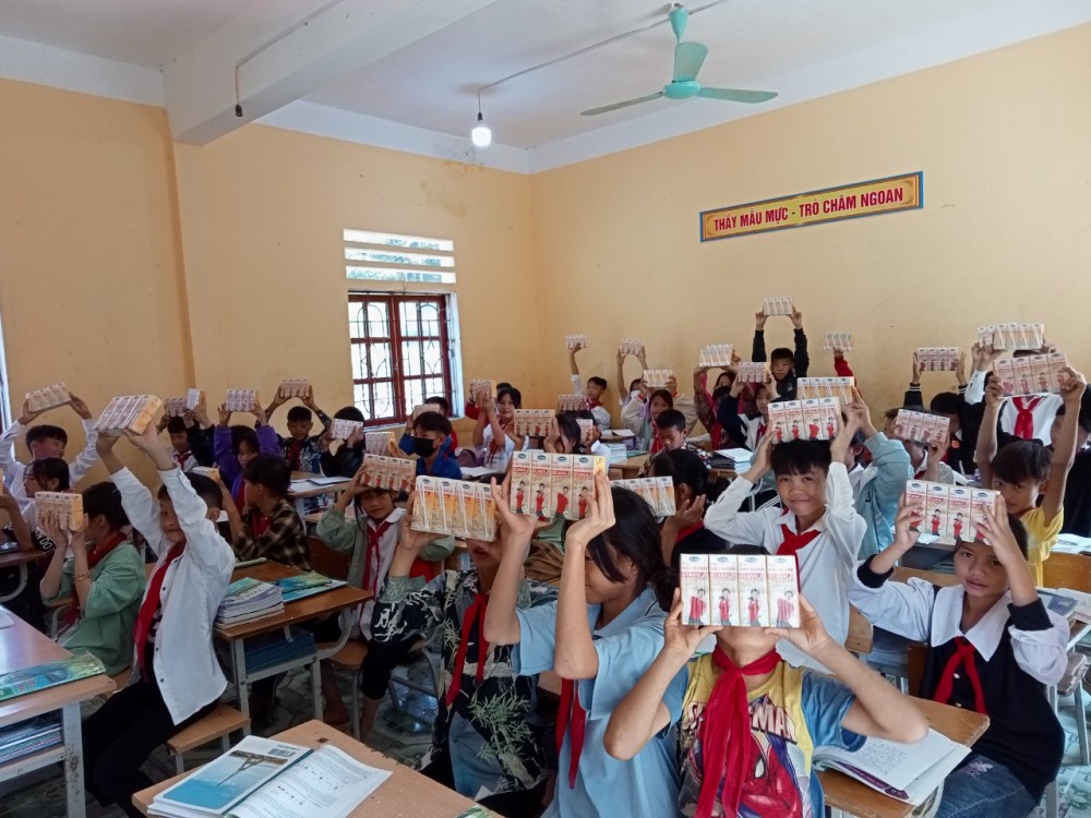 Sở hữu trí tuệ và Sáng tạo chắp cánh ước mơ mang con chữ về miền địa đầu Tổ Quốc Sở hữu trí tuệ và Sáng tạo chắp cánh ước mơ mang con chữ về miền địa đầu Tổ Quốc