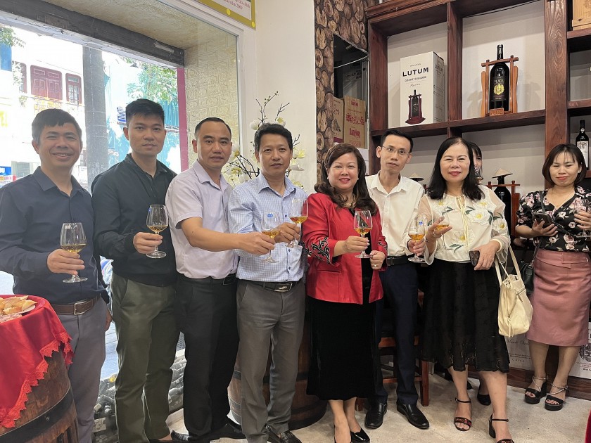 undefined Trải nghiệm văn hóa vang tại Thăng Long Winery