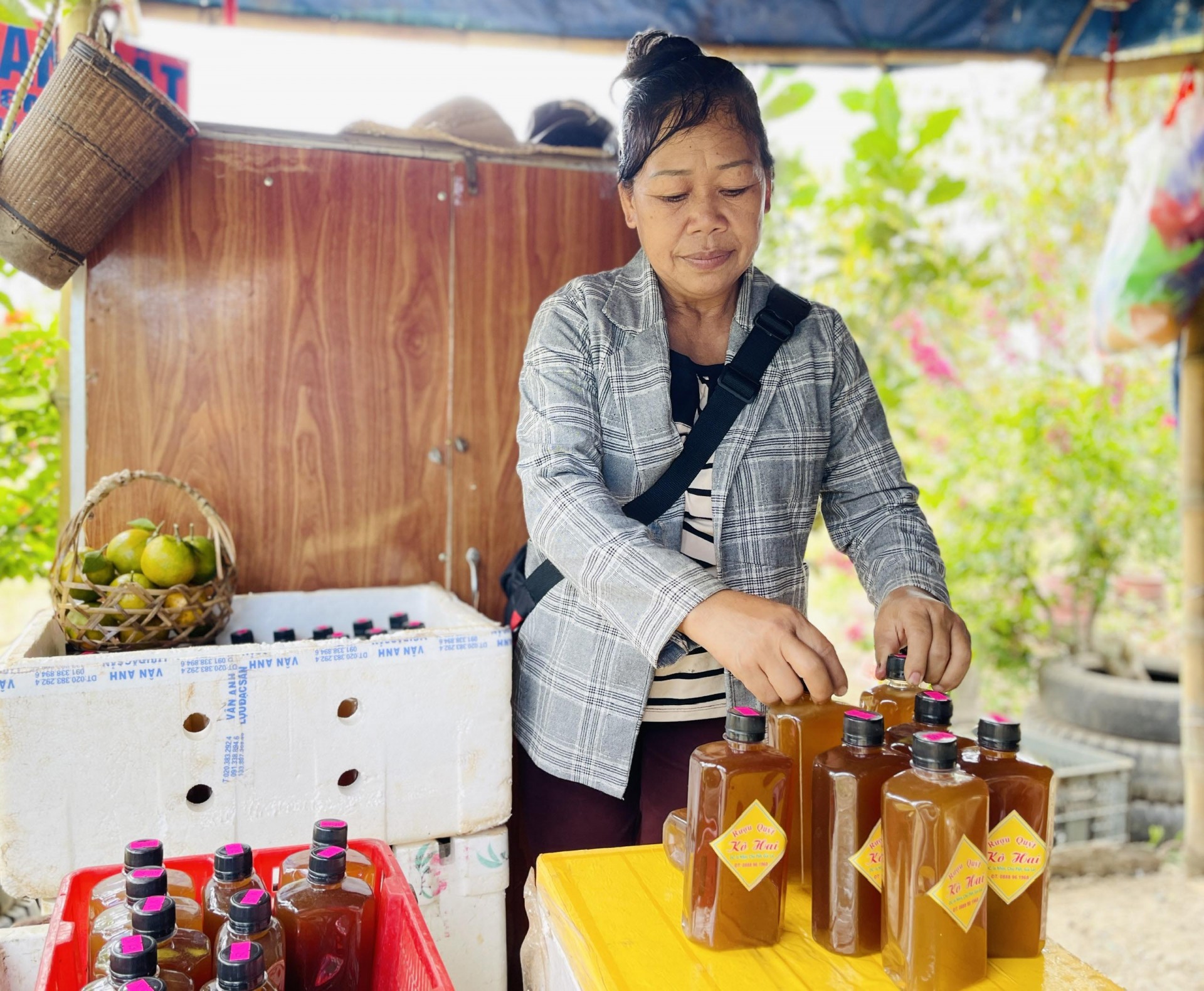 Gia Lai: Độc đáo rượu quýt Kô Hai Gia Lai: Độc đáo rượu quýt Kô Hai