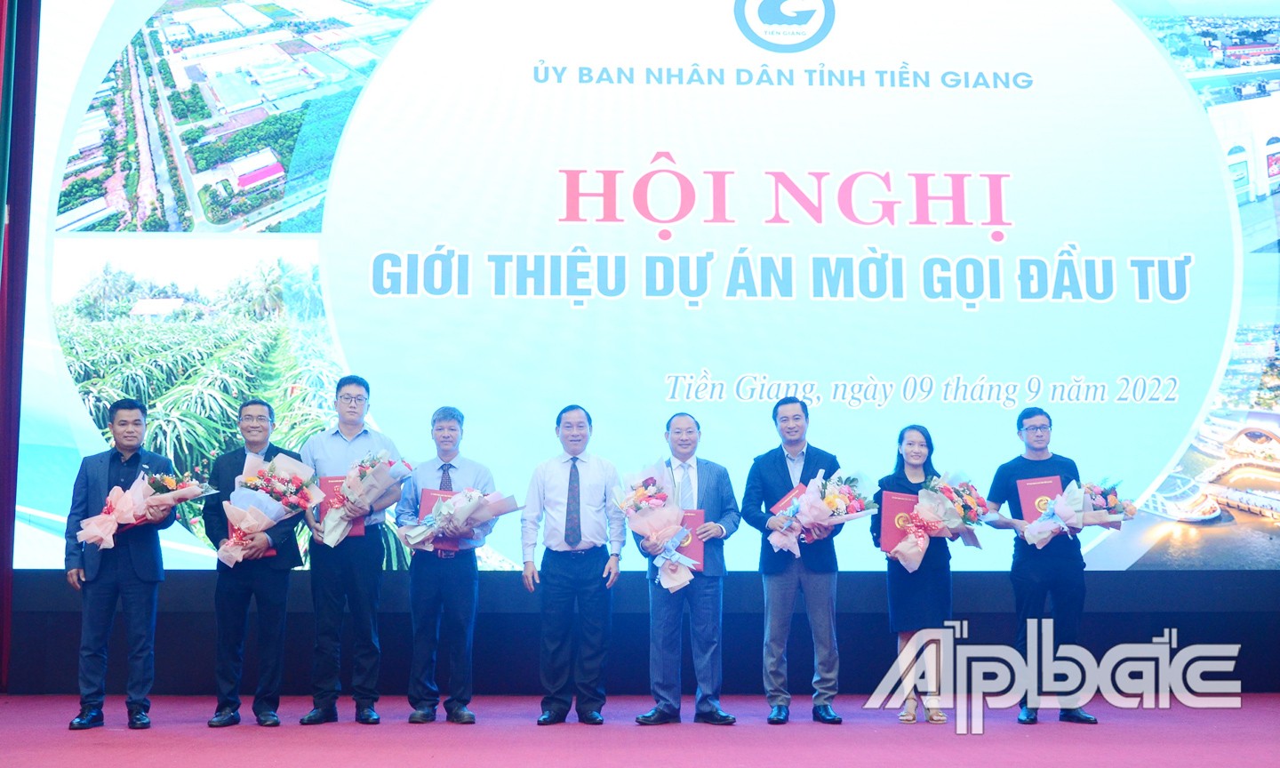 Tiền Giang: Thu hút đầu tư khởi sắc Tiền Giang: Thu hút đầu tư khởi sắc