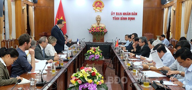 Quang cảnh buổi làm việc. Ảnh: NGỌC NHUẬN Quang cảnh buổi làm việc. Ảnh: NGỌC NHUẬN