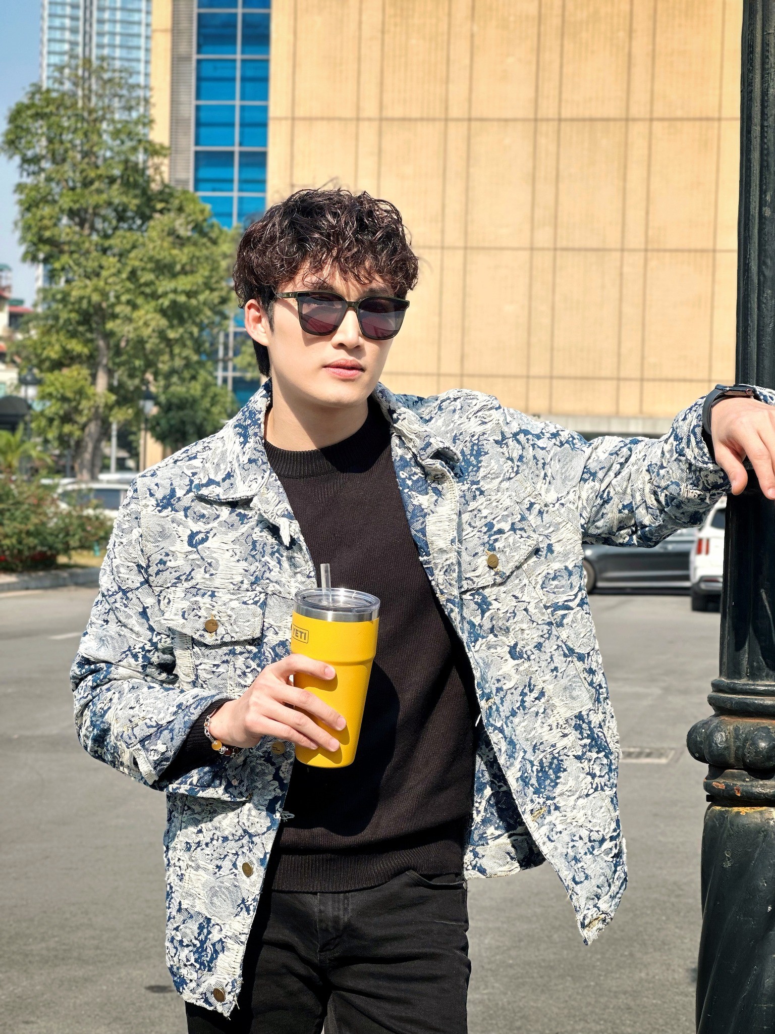 Hương Giang nói gì khi bị nghi ngầm tiết lộ Đình Tú chủ động nói lời chia tay?