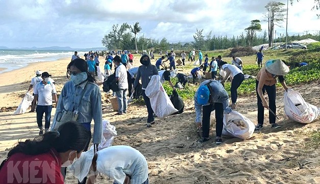 Phú Quốc nỗ lực xử lý tình trạng ô nhiễm môi trường từ rác