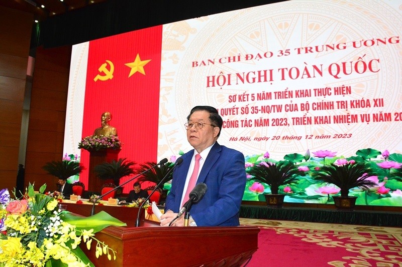 Tăng cường bảo vệ nền tảng tư tưởng của Đảng, đấu tranh phản bác quan điểm sai trái, thù địch