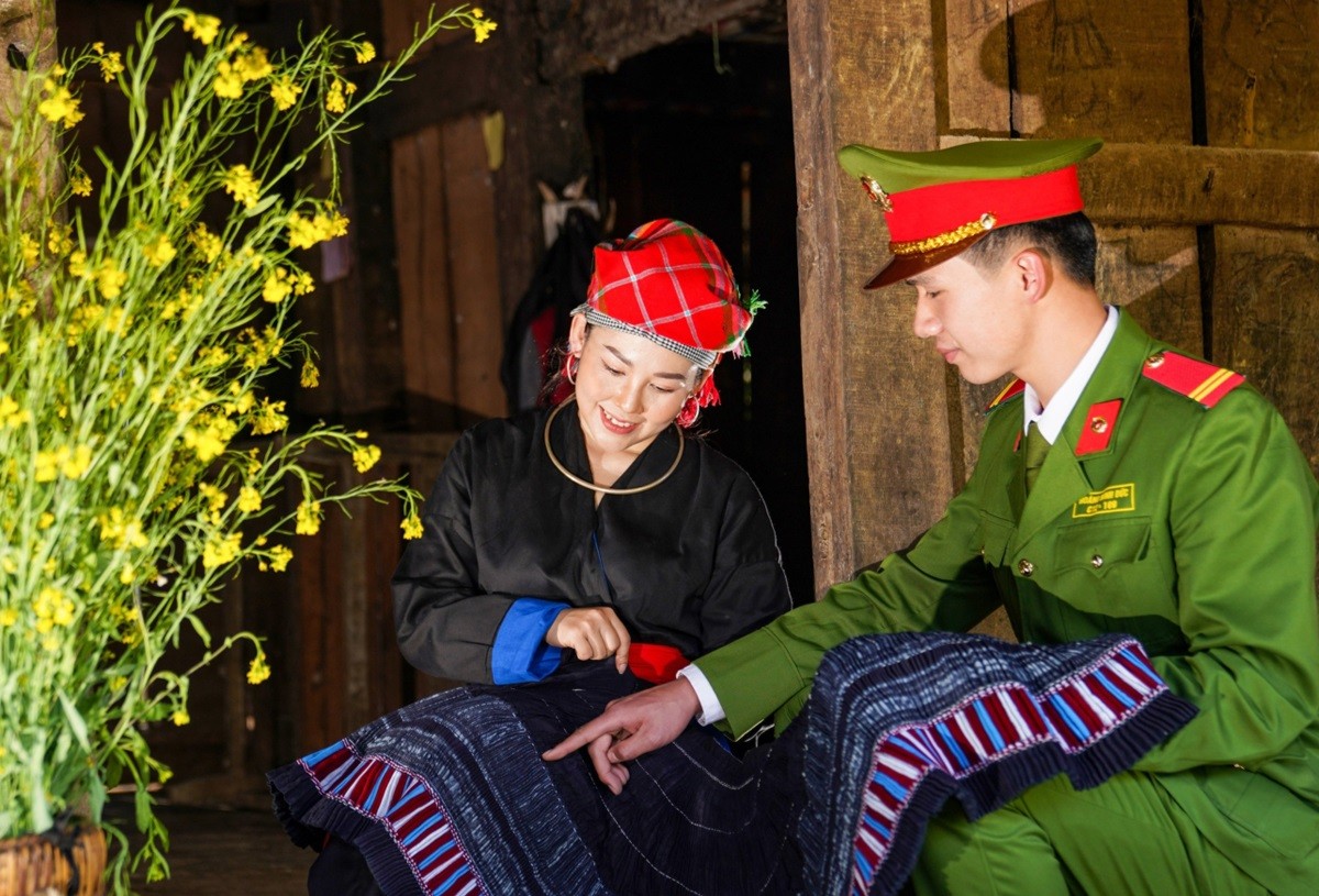 Nâng cao nhận thức, tạo sự đồng thuận xây dựng đại đoàn kết toàn dân tộc ở Việt Nam qua nghiên cứu tác phẩm của Tổng Bí thư Nguyễn Phú Trọng