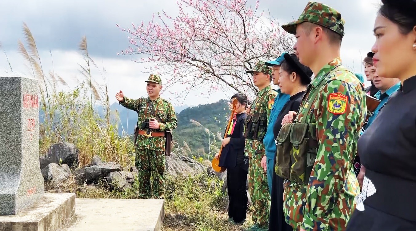 Phát huy sức mạnh của toàn dân trong sự nghiệp bảo vệ Tổ quốc trong tình hình mới