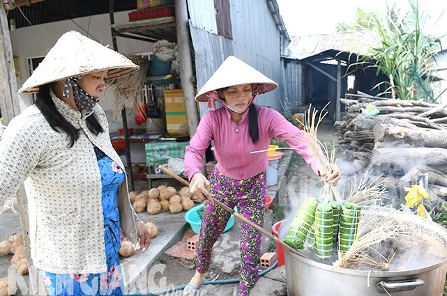 Kiên Giang: Bánh tét Xẻo Dinh Kiên Giang: Bánh tét Xẻo Dinh
