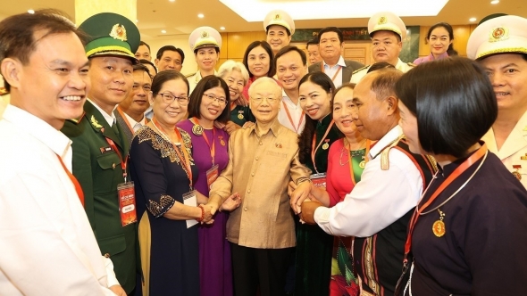 Quyết tâm tạo đột phá nhằm thực hiện thắng lợi Nghị quyết Đại hội XIII của Đảng, phát triển đất nước ngày càng giàu mạnh, phồn vinh, văn minh và hạnh