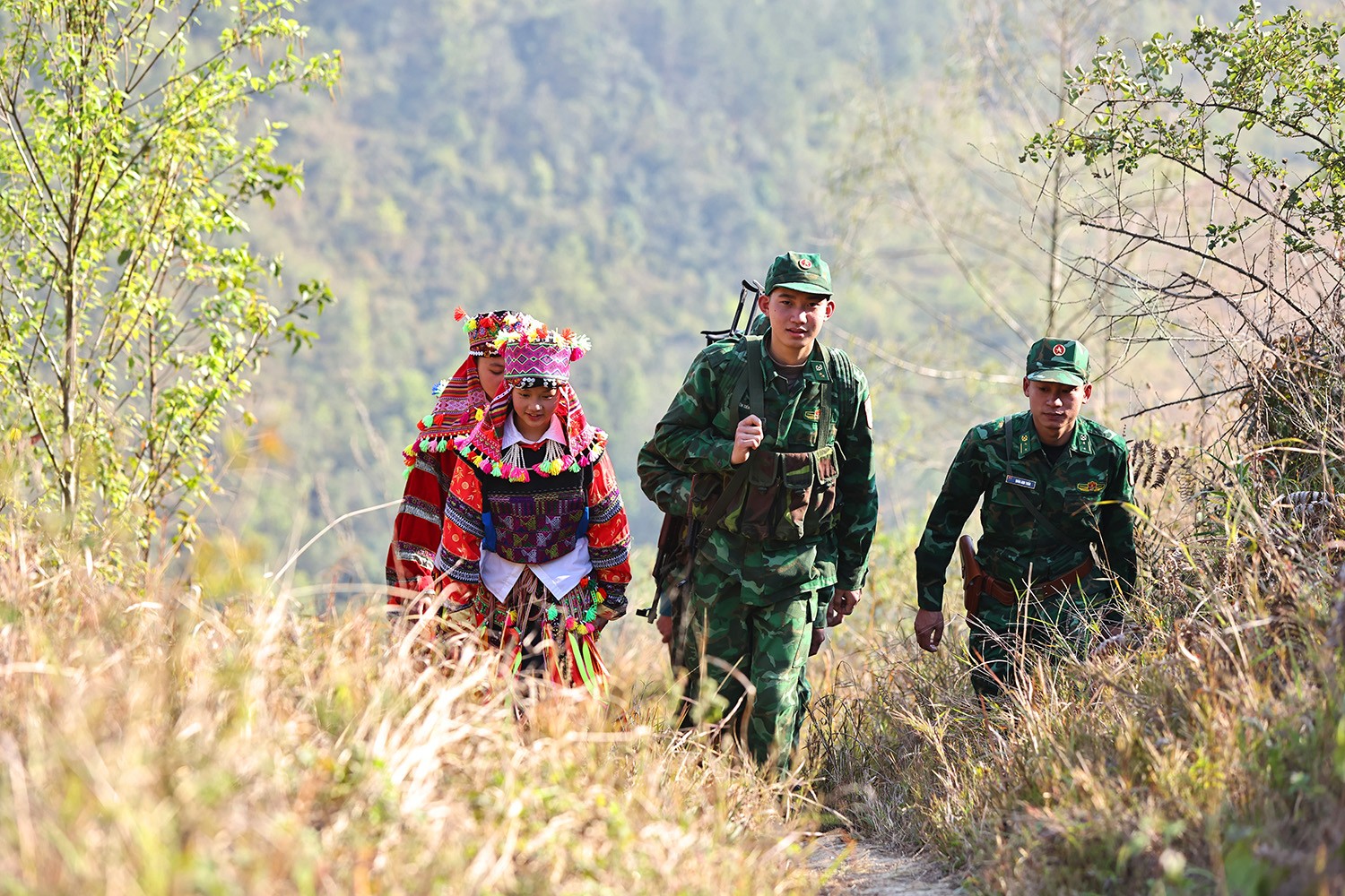 Phát huy sức mạnh của nhân dân trong giai đoạn phát triển đất nước hiện nay
