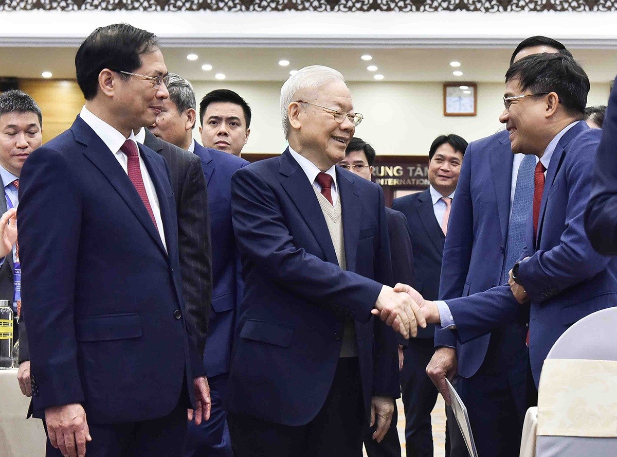 Tổng Bí thư Nguyễn Phú Trọng với cán bộ ngành ngoại giao tại Hội nghị Ngoại giao lần thứ 32_Nguồn: baoquocte.vn