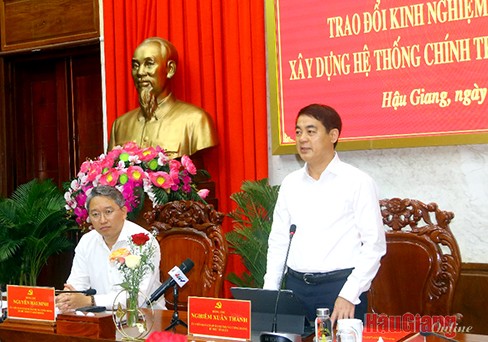 Khánh Hoà và Hậu Giang trao đổi kinh nghiệm Khánh Hoà và Hậu Giang trao đổi kinh nghiệm