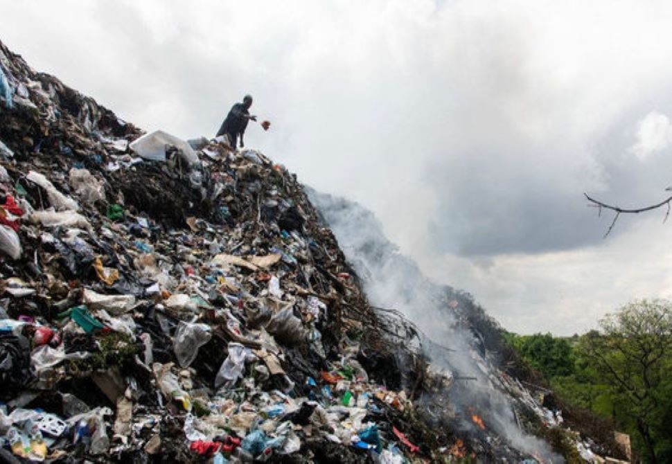 Xây dựng nhà máy xử lý chất thải rắn, phát triển bền vững các KCN