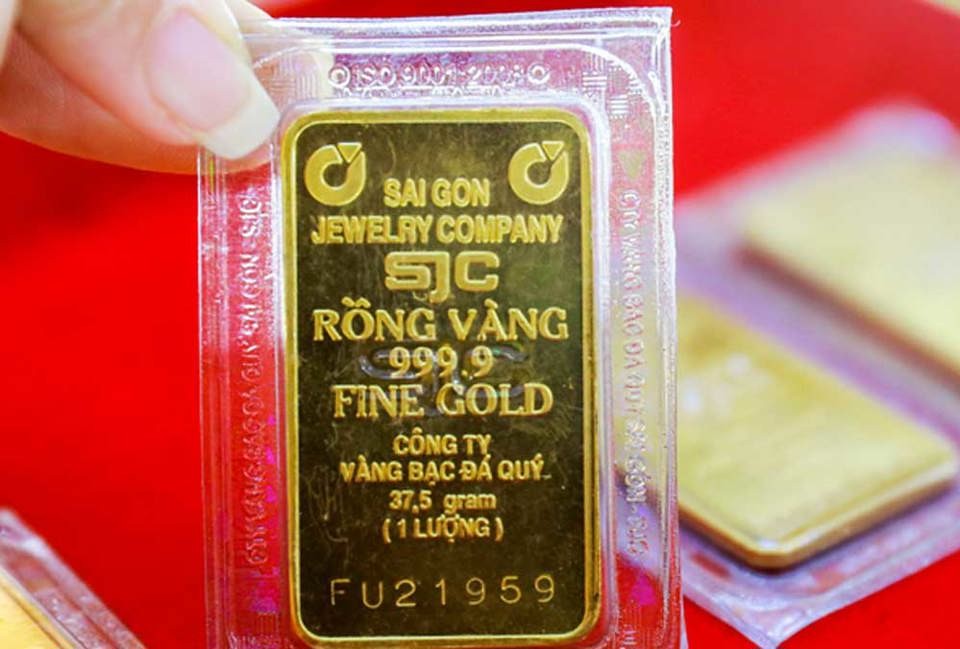 Giá vàng hôm nay 6/6: thế giới bật tăng mạnh, SJC vẫn giảm sâu