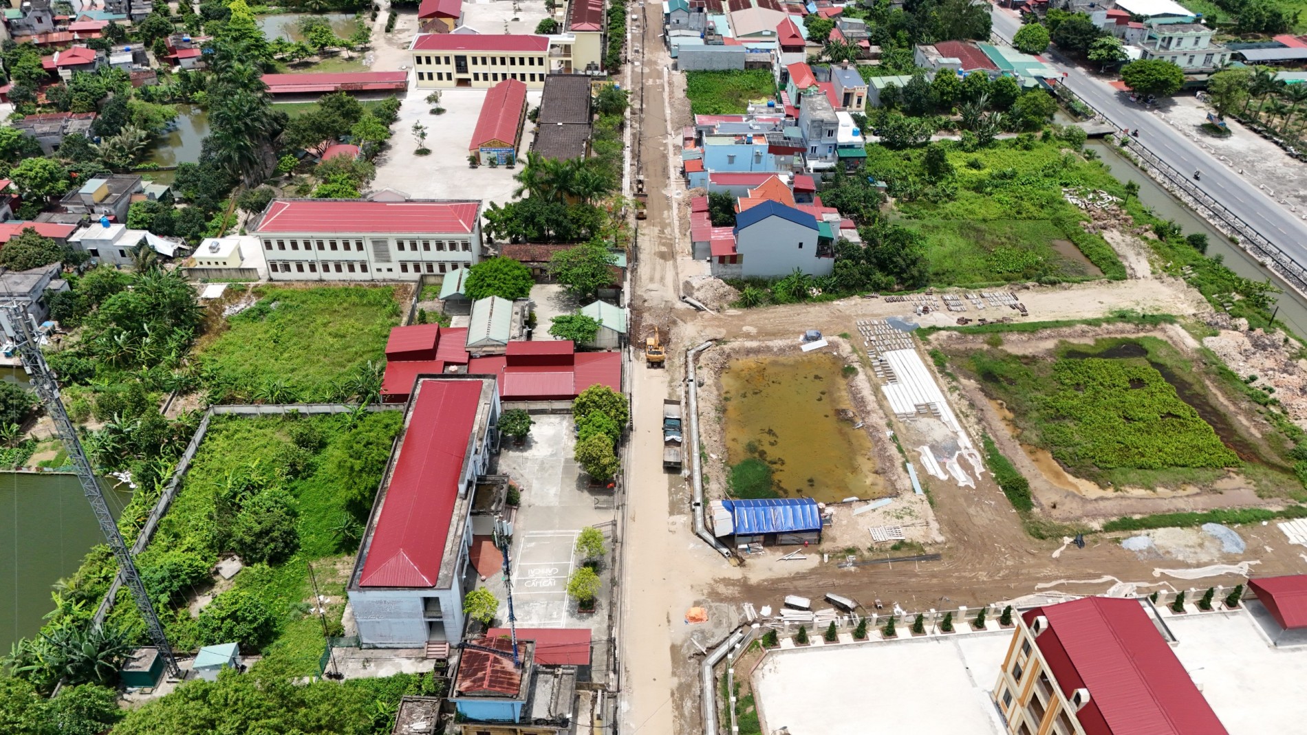 Đông Hưng: Cần kiểm tra việc đổ thải gây ô nhiễm tại dự án gần 9 tỷ