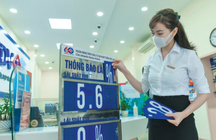 Tin ngân hàng ngày 11/6: NHNN yêu cầu xử lý nghiêm việc mua, bán vàng miếng không phép Tin ngân hàng ngày 11/6: NHNN yêu cầu xử lý nghiêm việc mua, bán vàng miếng không phép