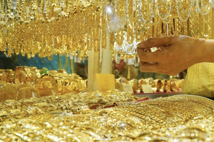 Giá vàng hôm nay 22/6: Bất ngờ lao dốc