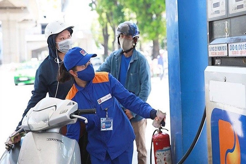 Quỹ bình ổn giá xăng dầu: Cần cơ chế giám sát để đảm bảo tính minh bạch | DIỄN ĐÀN PHÁP LUẬT Quỹ bình ổn giá xăng dầu: Cần cơ chế giám sát để đảm bảo tính minh bạch | DIỄN ĐÀN PHÁP LUẬT