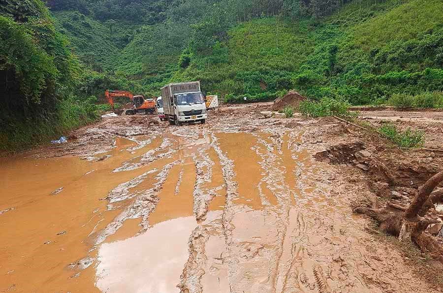Với nguy cơ sạt lở cao, Điện Biên yêu cầu ứng trực 24/24h Với nguy cơ sạt lở cao, Điện Biên yêu cầu ứng trực 24/24h