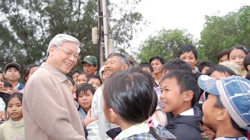 Đồng chí Nguyễn Phú Trọng - Nhà lãnh đạo luôn gần gũi và lắng nghe dân