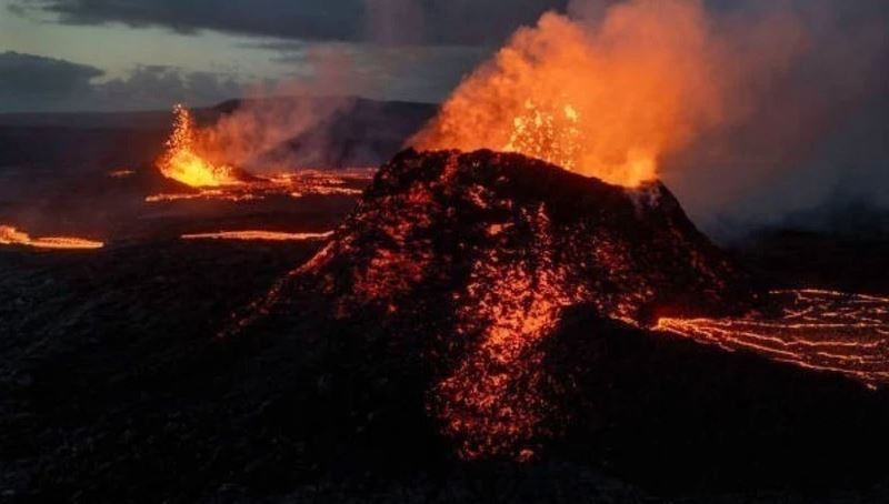 Iceland: Lo ngại ô nhiễm diện rộng do núi lửa phun trào