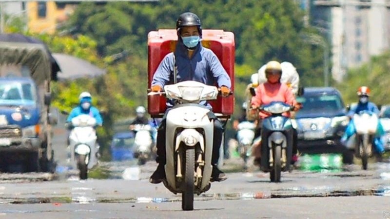 Nắng nóng ở Trung Bộ kéo dài đến tháng 8