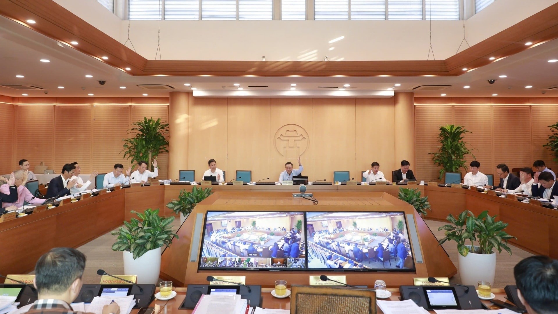 Giải pháp xây dựng văn hóa chính trị của cán bộ lãnh đạo, quản lý cấp tỉnh ở Việt Nam hiện nay