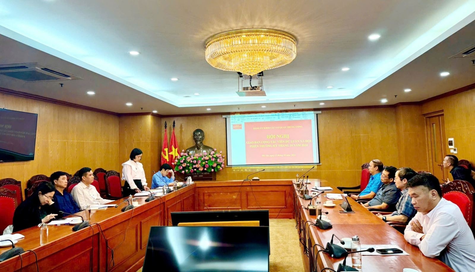 Hội nghị giao ban cộng tác viên dư luận xã hội cấp Đảng ủy Khối phiên thường kỳ tháng 10/2024