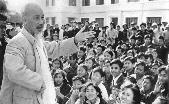 Khát vọng Hồ Chí Minh với sinh viên Việt Nam hiện nay