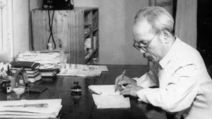 Học tập tấm gương mẫu mực, sáng ngời của Chủ tịch Hồ Chí Minh về thực hành tiết kiệm, chống lãng phí