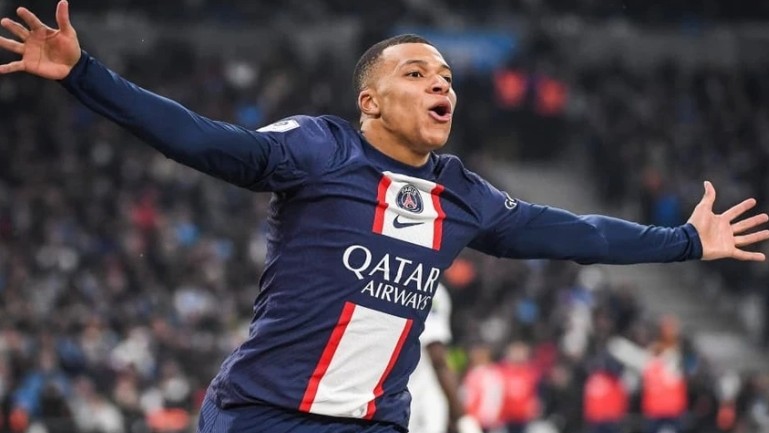 Mbappe sắp đòi được khoản nợ 'khủng' từ PSG