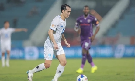 Thông tin mới nhất về chấn thương của Văn Toàn Thông tin mới nhất về chấn thương của Văn Toàn