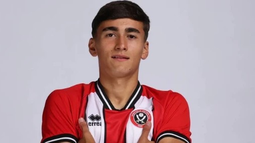 Thêm sao trẻ Việt kiều muốn khoác áo tuyển Việt Nam