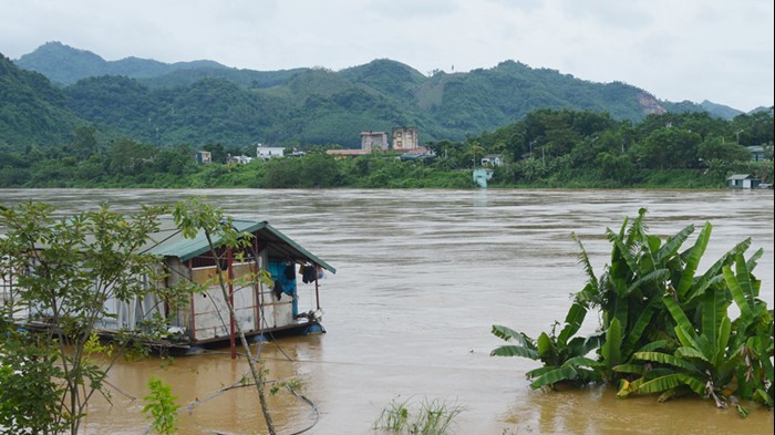 Khu vực miền Bắc dự báo sắp mưa lớn, miền Trung nắng nóng
