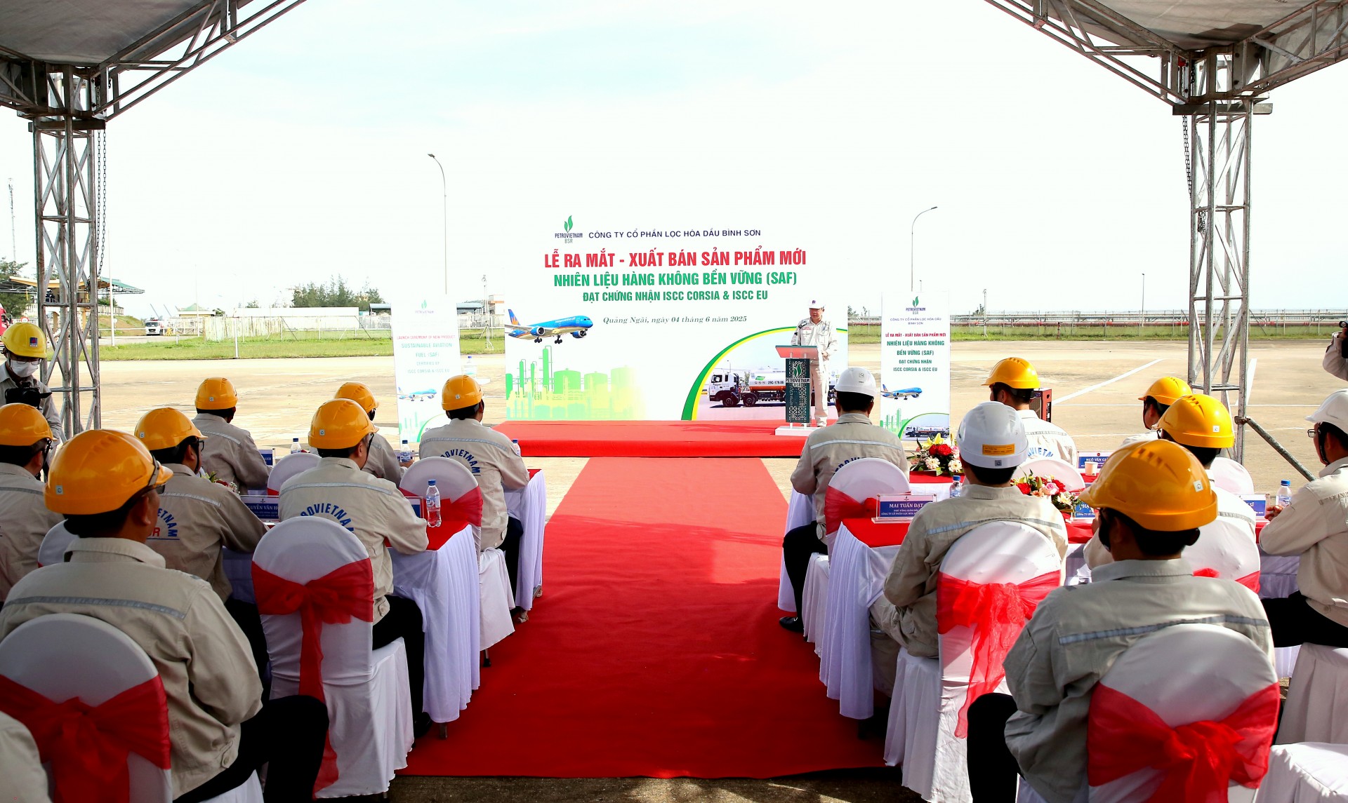 BSR xuất bán lô sản phẩm mới Nhiên liệu hàng không bền vững (SAF) BSR xuất bán lô sản phẩm mới Nhiên liệu hàng không bền vững (SAF)