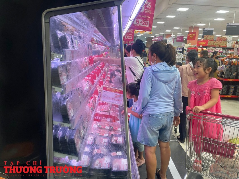 Vụ CP Việt Nam bị tố bán thịt heo bẩn: Khách hàng hoang mang, tìm thương hiệu mới