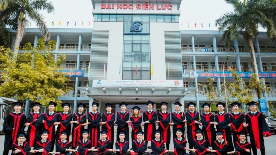 Đại học Điện lực ... bật chế độ số