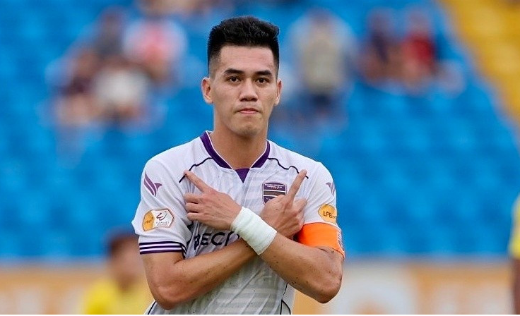 Được đồn đoán gia nhập Ninh Bình, Tiến Linh nói gì?