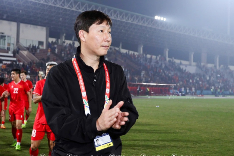 HLV Kim Sang Sik chỉ ra đối thủ chính của U23 Việt Nam HLV Kim Sang Sik chỉ ra đối thủ chính của U23 Việt Nam