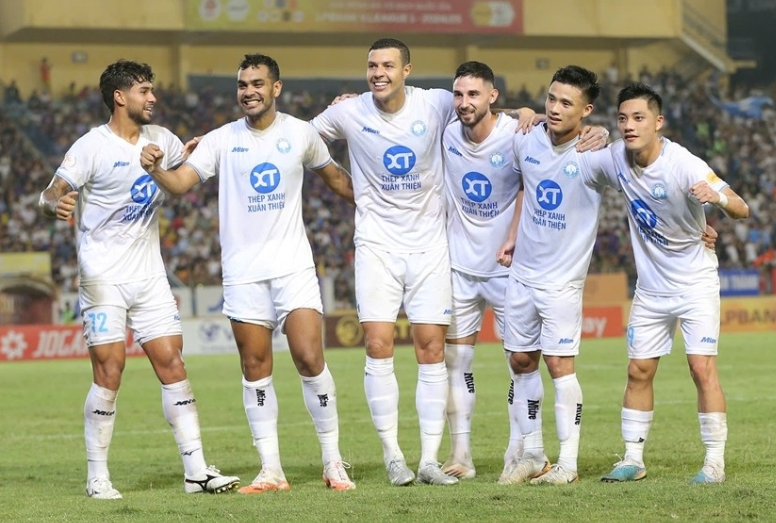 CLB Thép Xanh Nam Định ‘chơi lớn’ ở trận gặp Sông Lam Nghệ An CLB Thép Xanh Nam Định ‘chơi lớn’ ở trận gặp Sông Lam Nghệ An