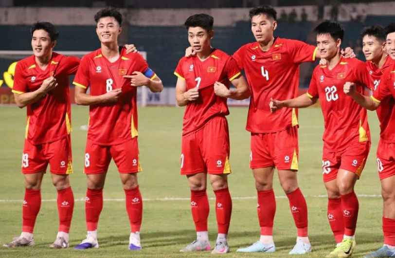Thắng Bangladesh, U23 Việt Nam rộng cửa đi tiếp