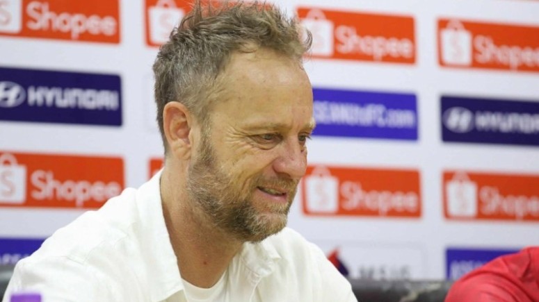 HLV Polking phủ nhận thắng may ở Cúp C1 Đông Nam Á