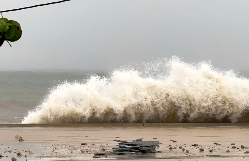 Gia Lai cấm xe ra đường từ 17h để ứng phó bão Kalmaegi Gia Lai cấm xe ra đường từ 17h để ứng phó bão Kalmaegi
