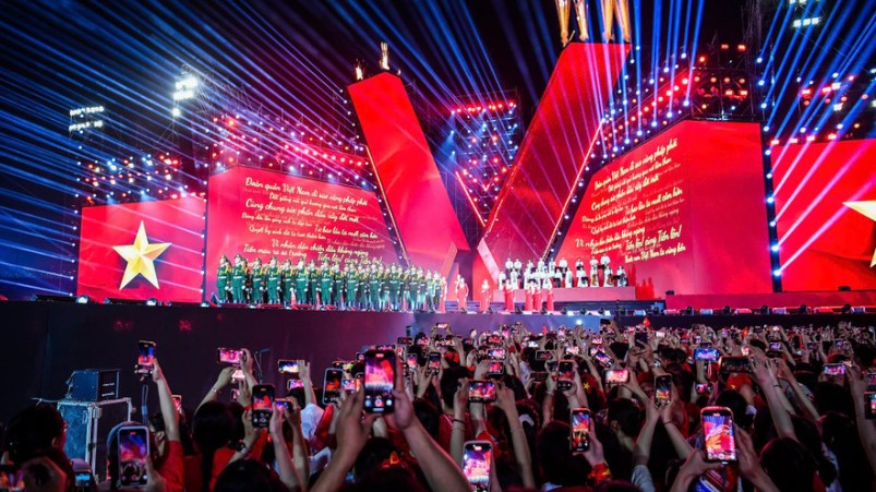 Khơi dậy sức mạnh Việt từ tư duy "phát triển bằng văn hóa"