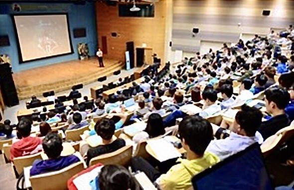 Mô hình quản lý nhà nước về giáo dục đại học trước và sau Đổi mới ở Việt Nam