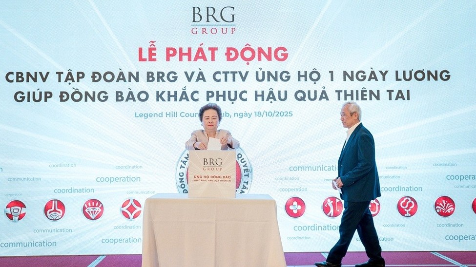 Madame Nguyễn Thị Nga và Tập đoàn BRG vinh dự được trao tặng Bằng khen của Thủ tướng Chính phủ