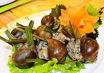 Hương vị quê nhà: Mùa đông ăn món ốc đồng…